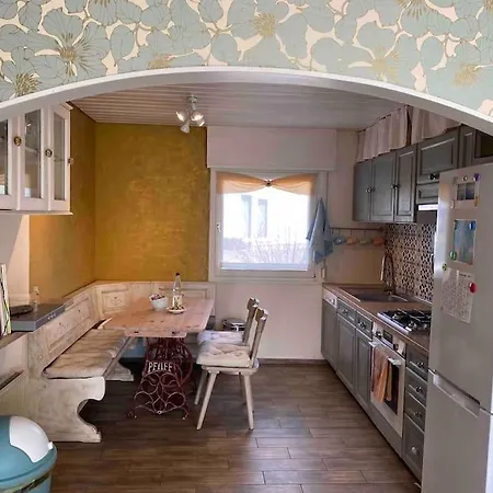 Haus Am Mit Fantastischem Blick Rheinböllen